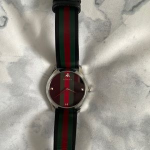 Men’s Gucci watch